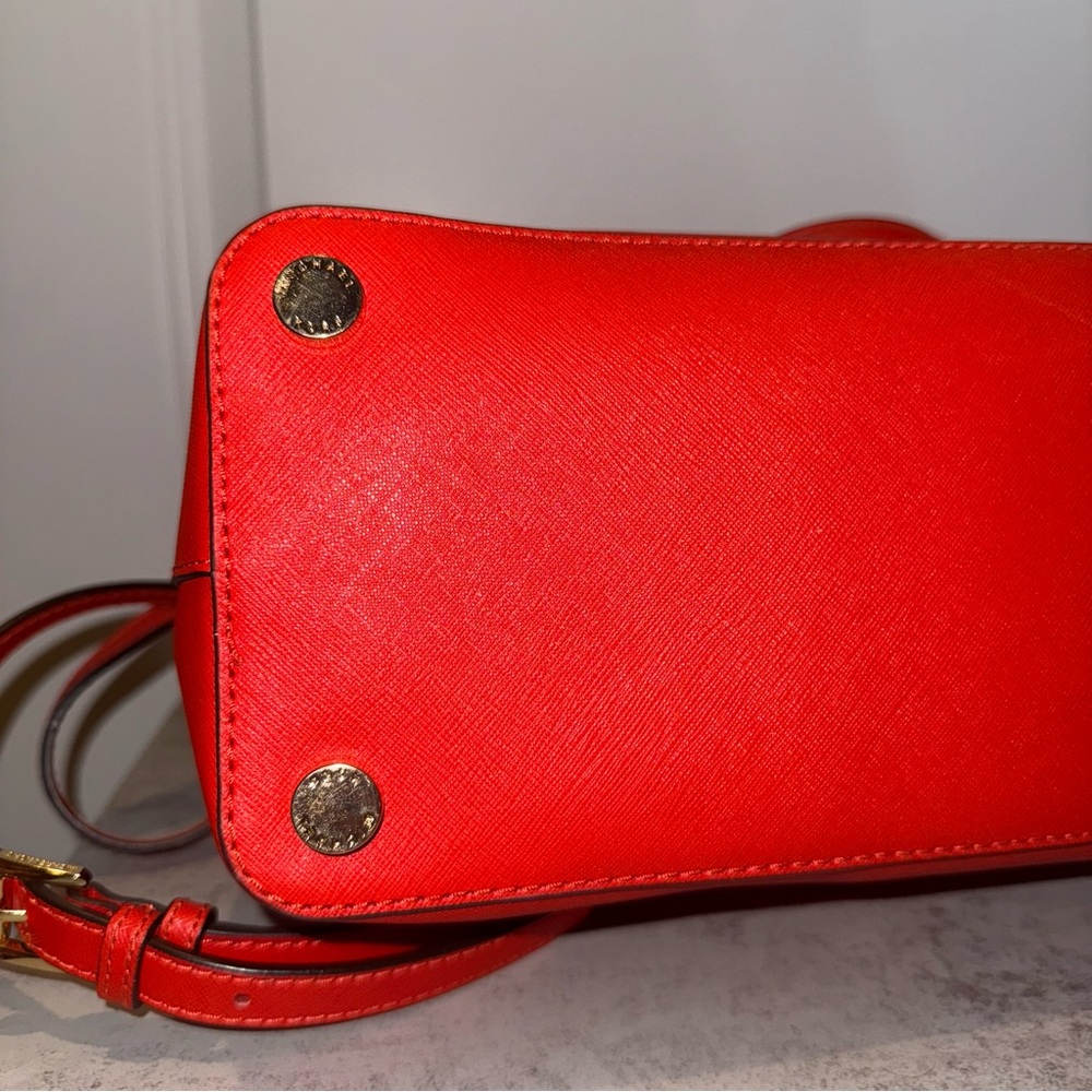 Michael Kors Cindy Large Dome Satchel Bag in Red Leather - Picture 5 of 10